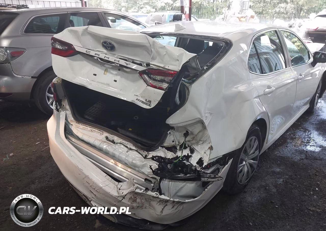2022 Toyota Camry Le Hybrid VIN:4T1C31AKXNU584638 - 6