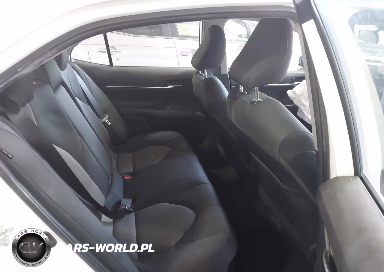 2022 Toyota Camry Le Hybrid VIN:4T1C31AKXNU584638 - 8