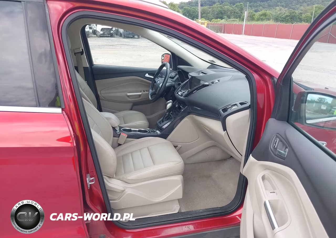 2014 Ford Escape Titanium VIN:1FMCU9J98EUD38857 - 5