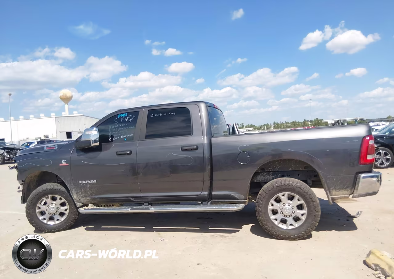 2024 Ram 2500 Laramie 4X4 6'4 Box VIN:3C6UR5FL1RG102431 - 15