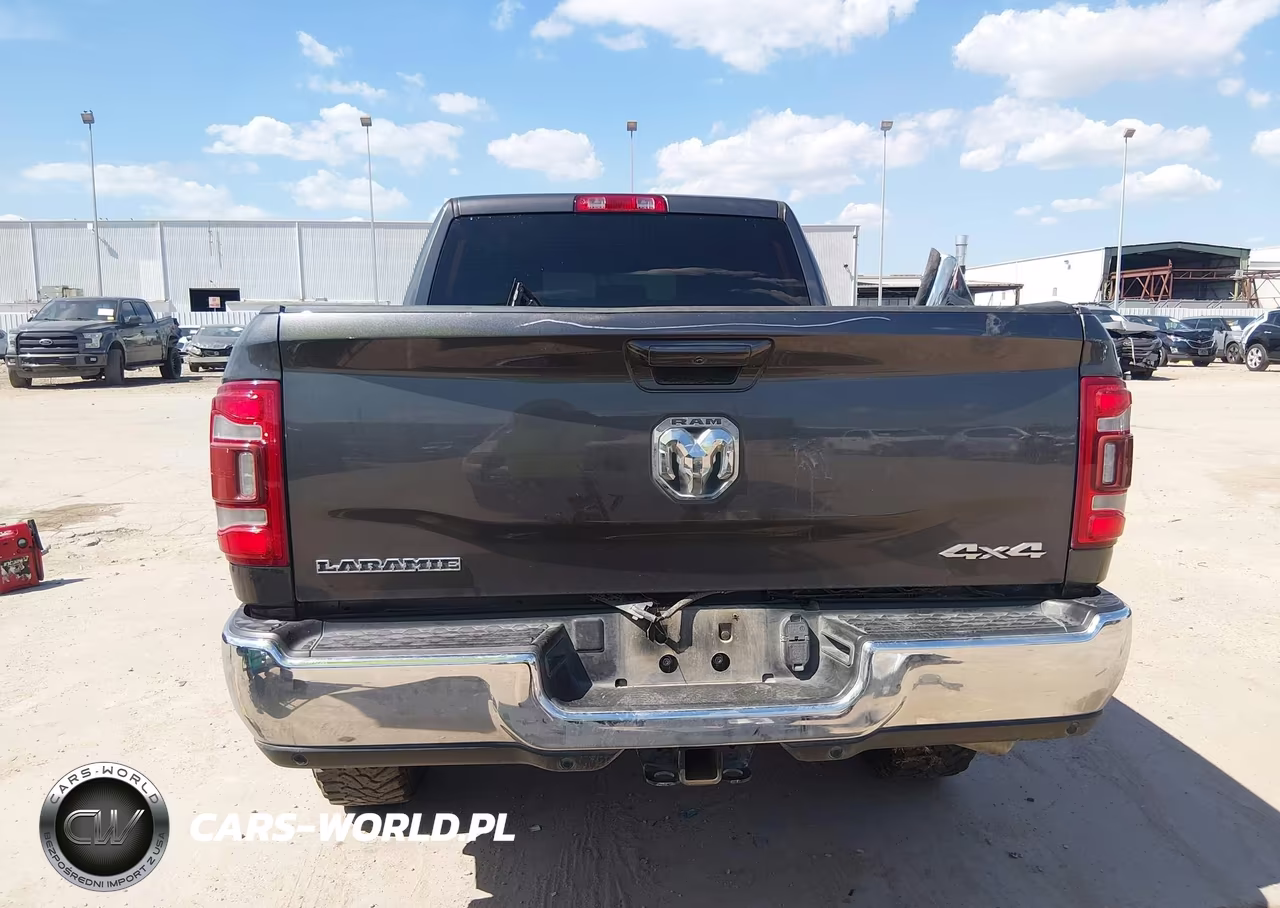 2024 Ram 2500 Laramie 4X4 6'4 Box VIN:3C6UR5FL1RG102431 - 17
