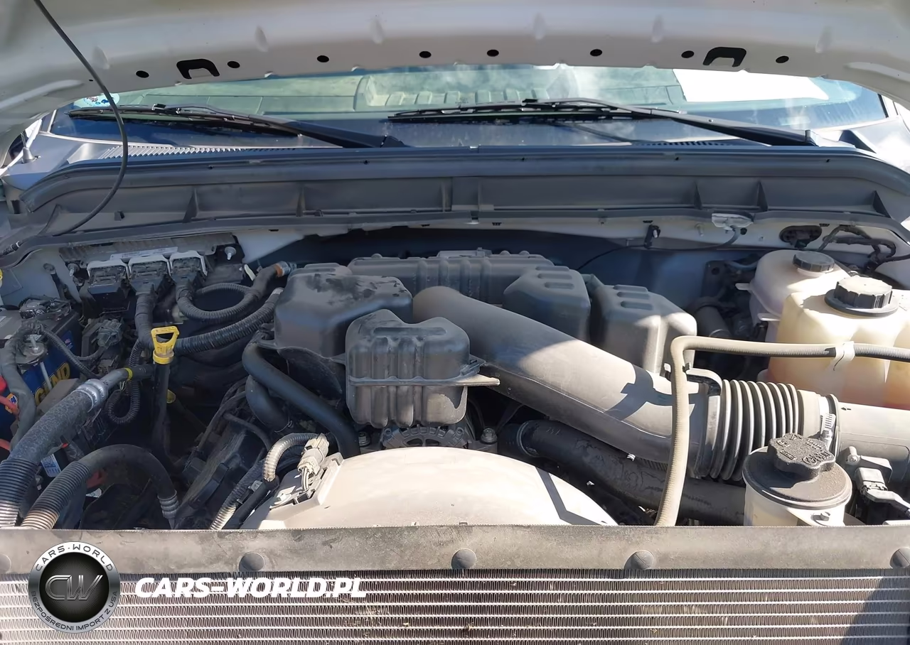 2015 Ford F-350 Chassis Xl VIN:1FDRF3G66FEA14770 - 10
