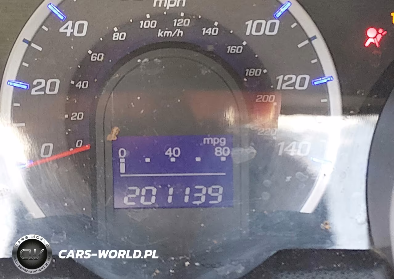 2011 Honda Fit Sport VIN:JHMGE8G56BC019507 - 16