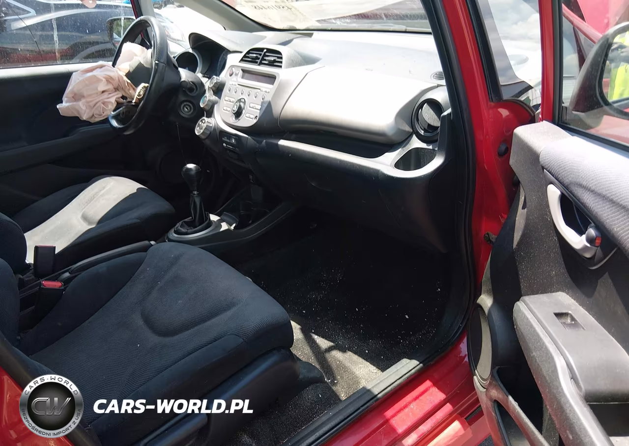 2011 Honda Fit Sport VIN:JHMGE8G56BC019507 - 5