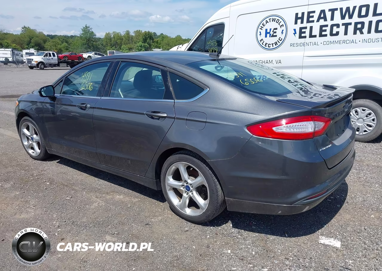 2016 Ford Fusion Se VIN:3FA6P0HD9GR399276 - 3