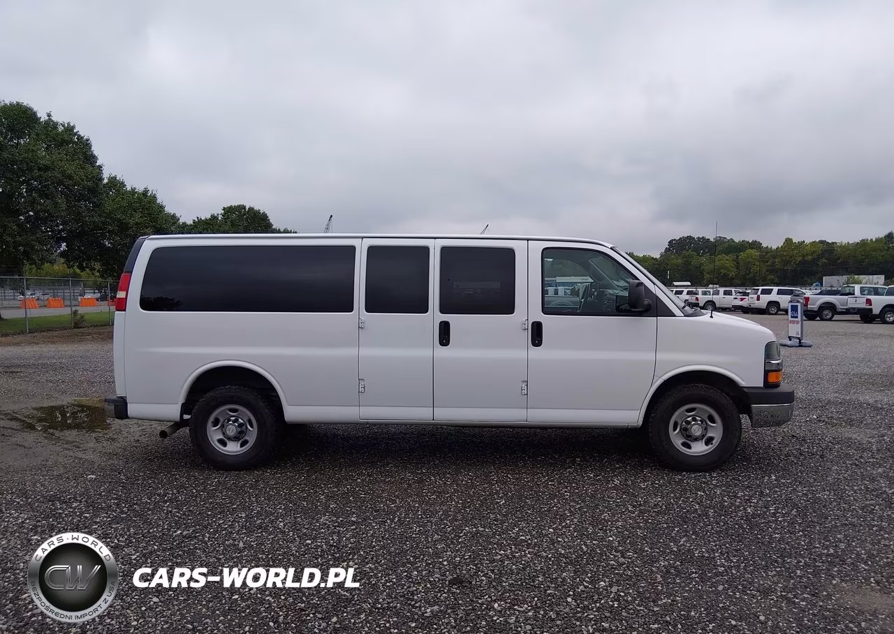 2016 Chevrolet Express 3500 Lt VIN:1GAZGPFF3G1316769 - 13