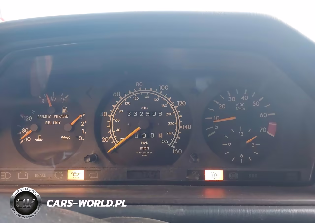1995 Mercedes-Benz E 320 Base-320 Special VIN:WDBEA32E7SC256911 - 7