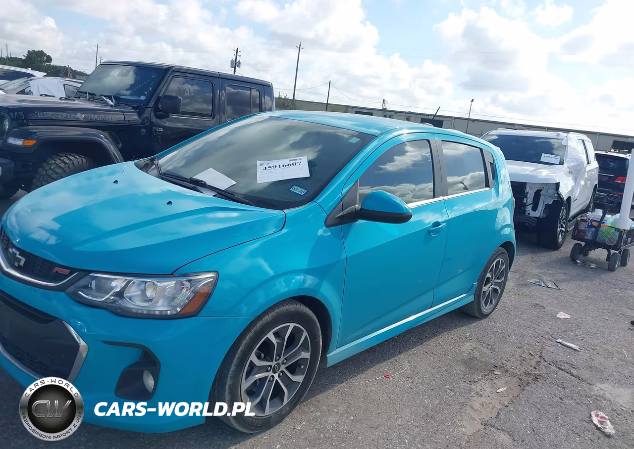 2020 Chevrolet Sonic Fwd Lt 5-Door VIN:1G1JD6SB1L4107784 - 2