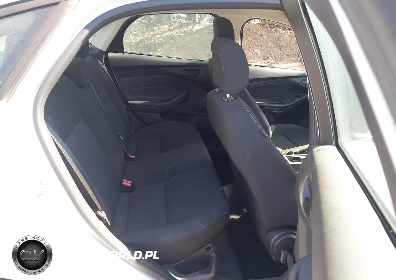 2015 Ford Focus S VIN:1FADP3E20FL358043 - 8