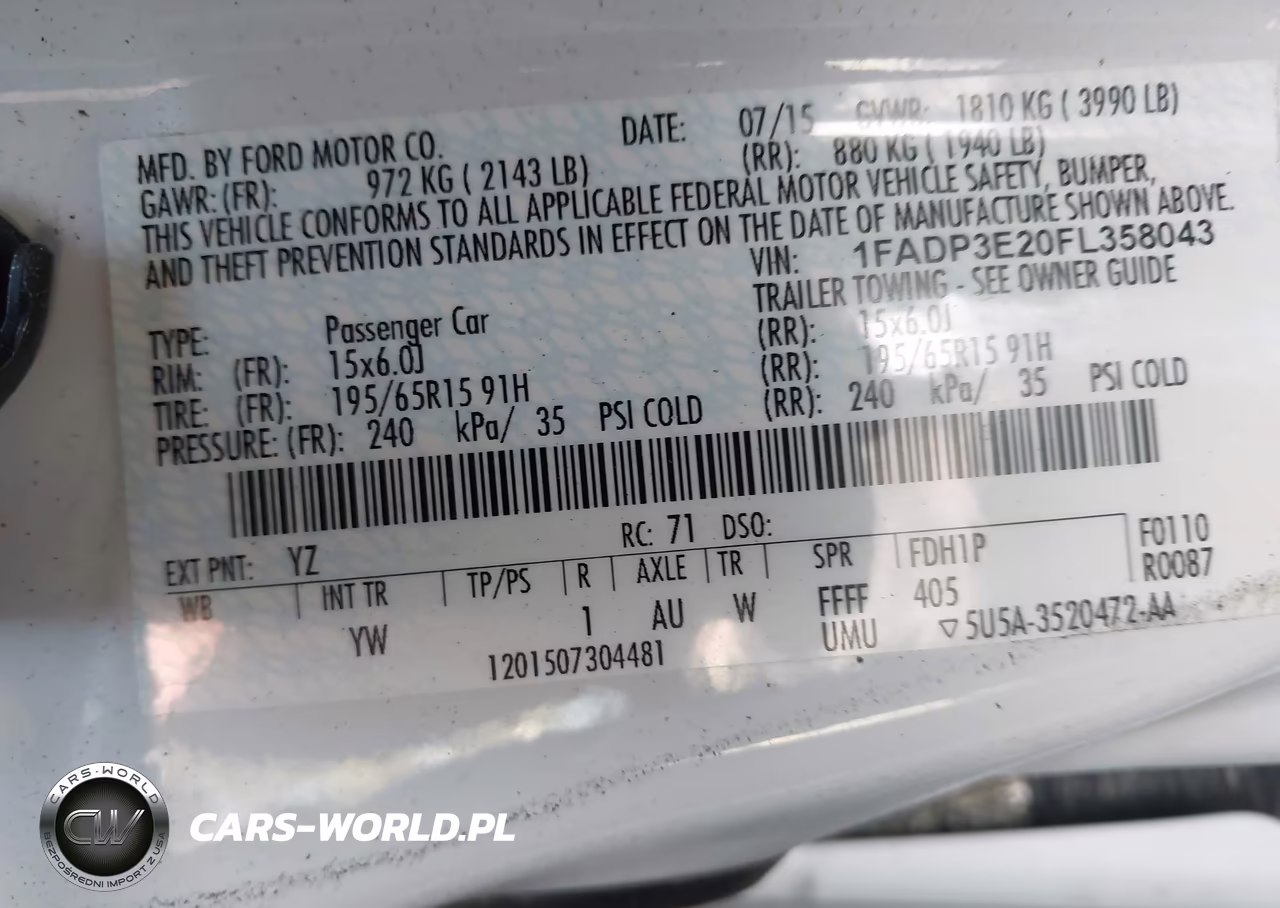 2015 Ford Focus S VIN:1FADP3E20FL358043 - 9