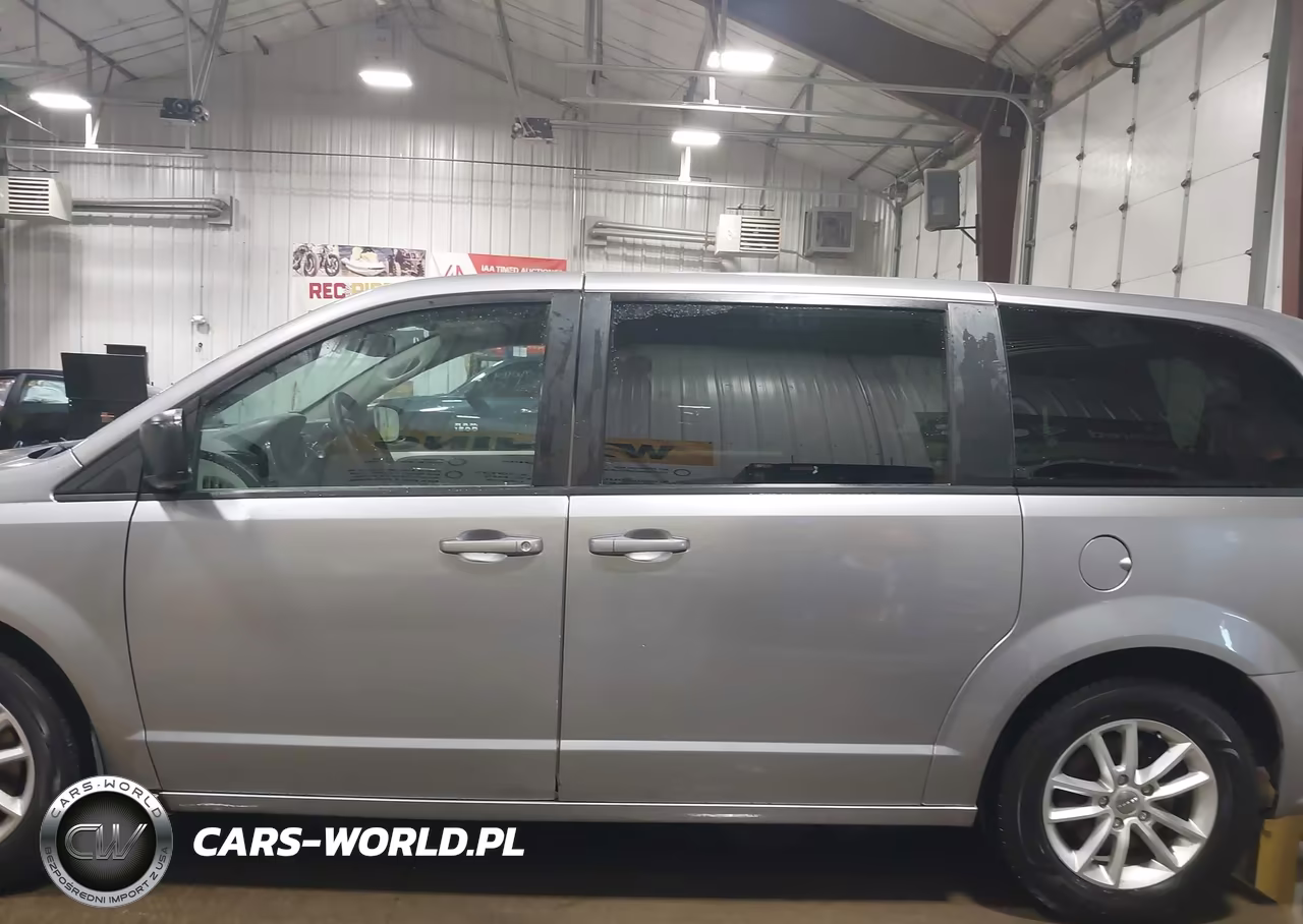 2018 Dodge Grand Caravan Se VIN:2C4RDGBG2JR340269 - 14