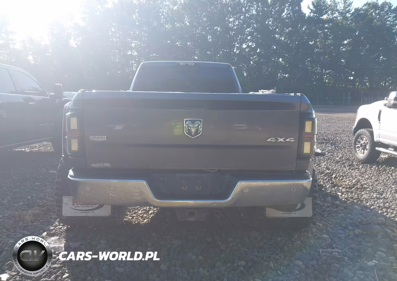 2017 Ram 3500 Laramie 4X4 8' Box VIN:3C63RRJL1HG619057 - 15