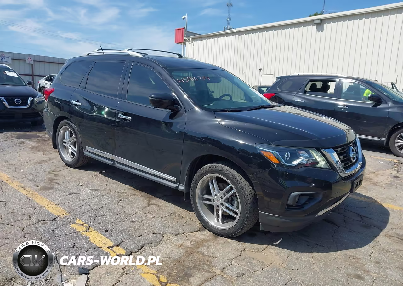 2017 Nissan Pathfinder Platinum – zdjęcie 1 z 16