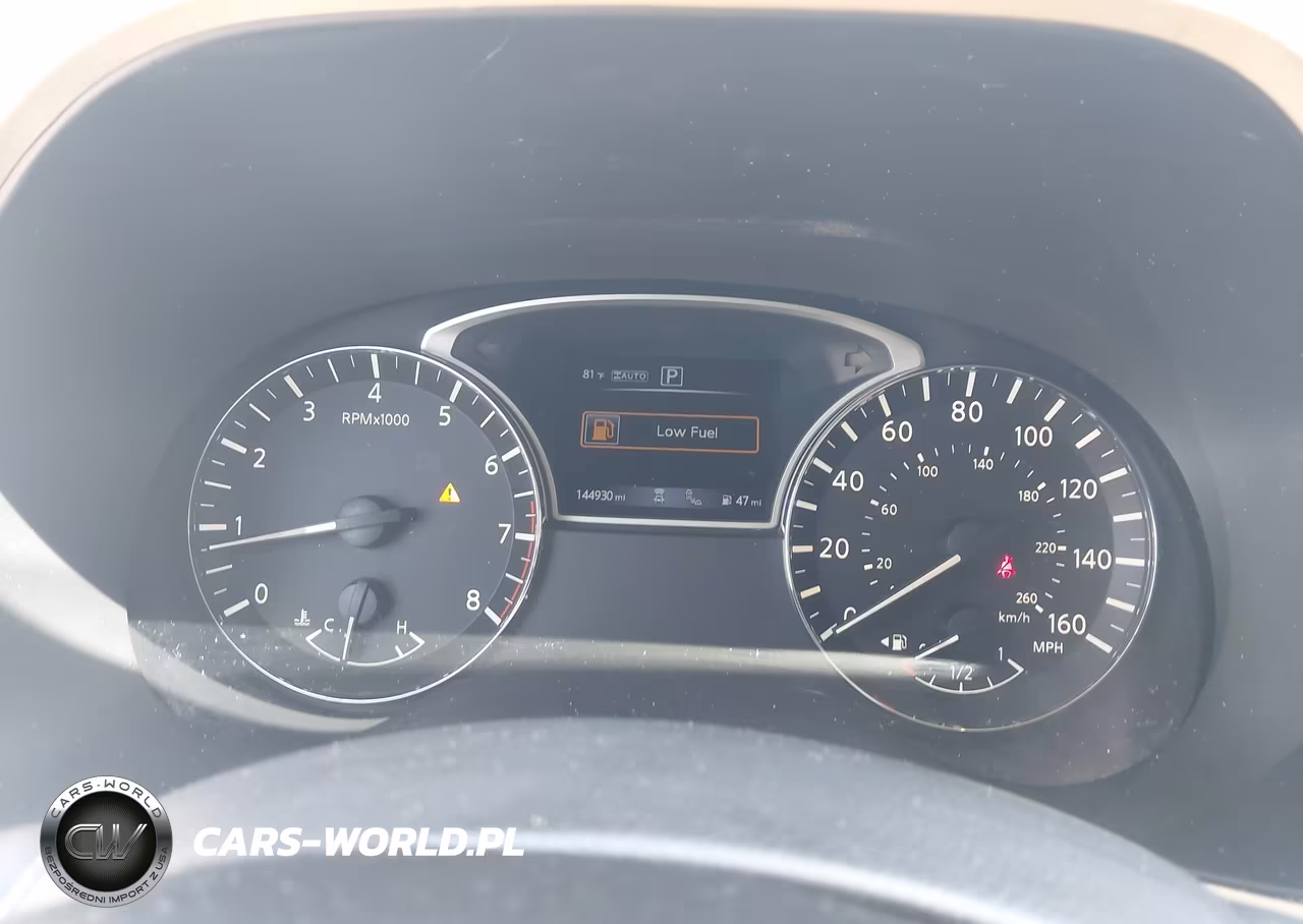 2017 Nissan Pathfinder Platinum VIN:5N1DR2MM2HC625926 - 7