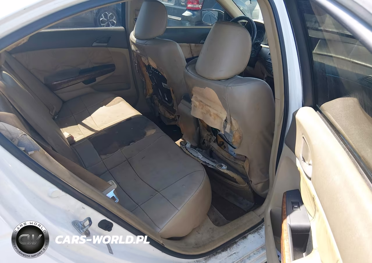 2008 Honda Accord 2.4 Ex-L VIN:1HGCP26828A111576 - 8