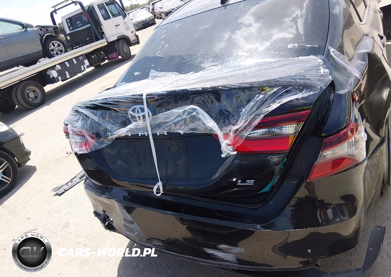 2021 Toyota Camry Le VIN:4T1C11AK3MU593573 - 16
