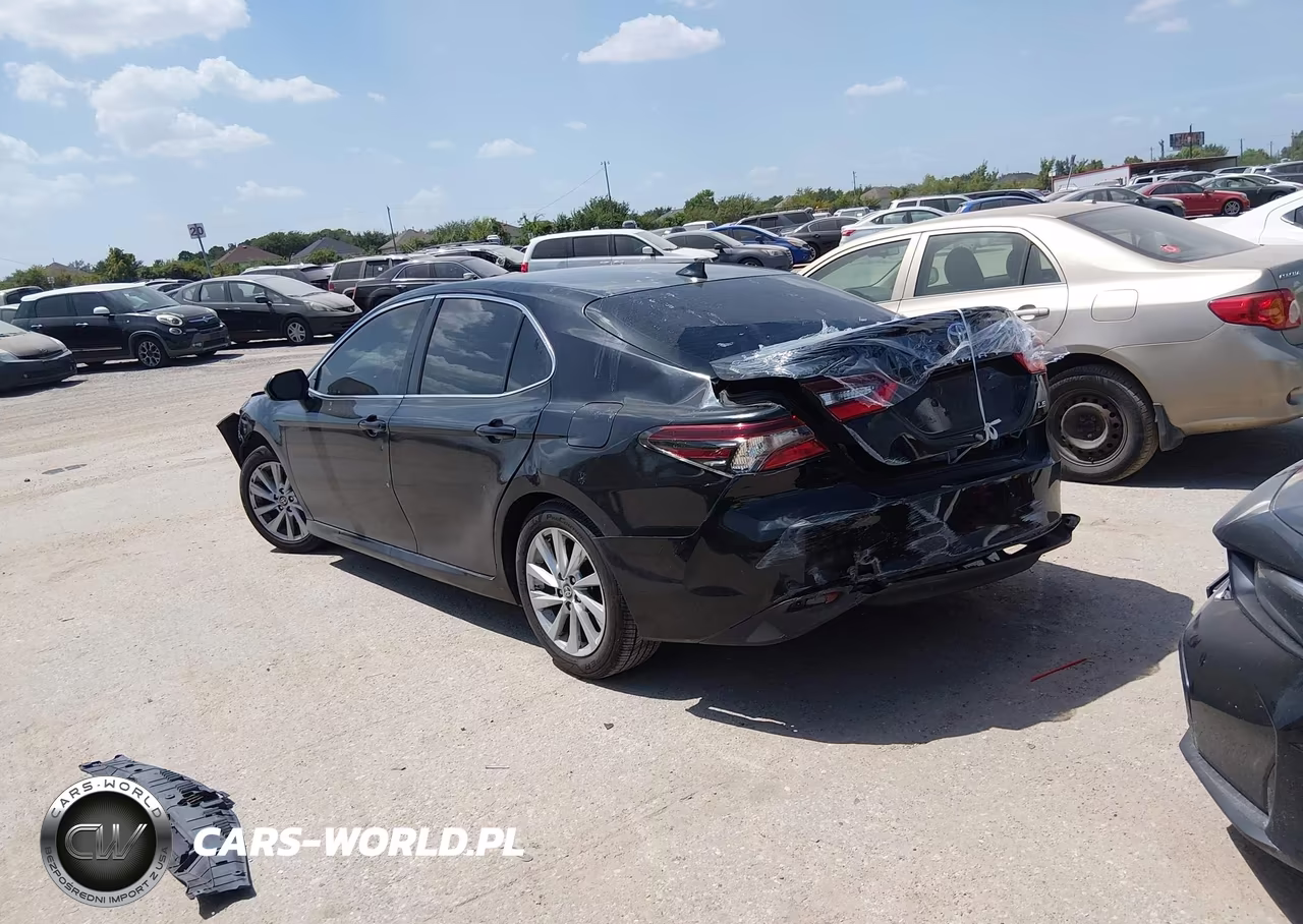 2021 Toyota Camry Le VIN:4T1C11AK3MU593573 - 3