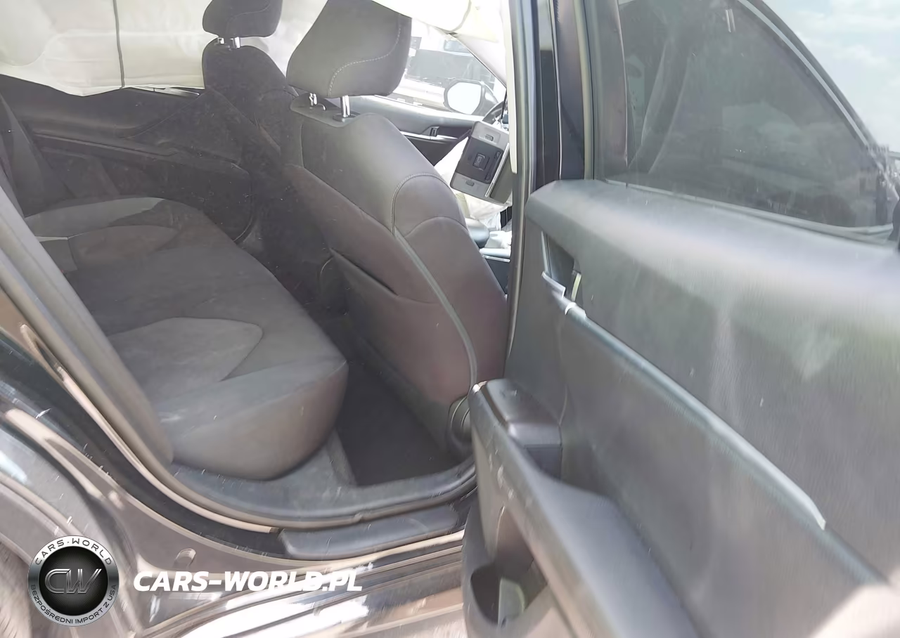 2021 Toyota Camry Le VIN:4T1C11AK3MU593573 - 8