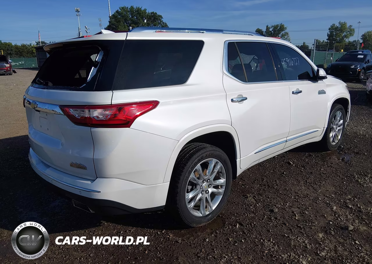 2019 Chevrolet Traverse High Country VIN:1GNEVJKW6KJ311886 - 4