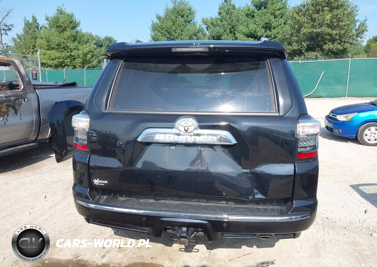 2023 Toyota 4Runner Limited VIN:JTEKU5JR5P6181932 - 17