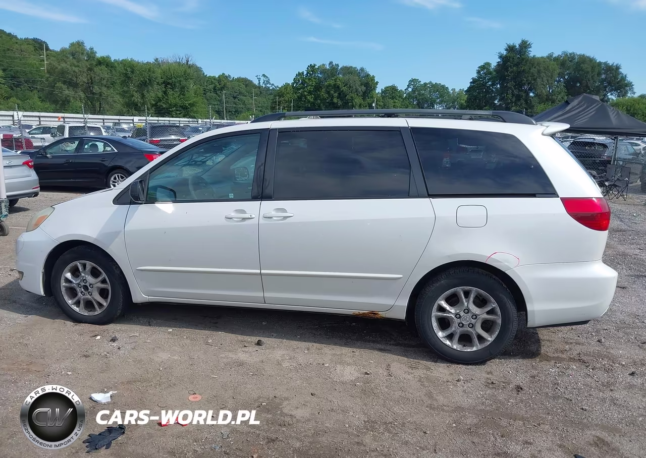 2005 Toyota Sienna Xle VIN:5TDZA22C45S332566 - 14