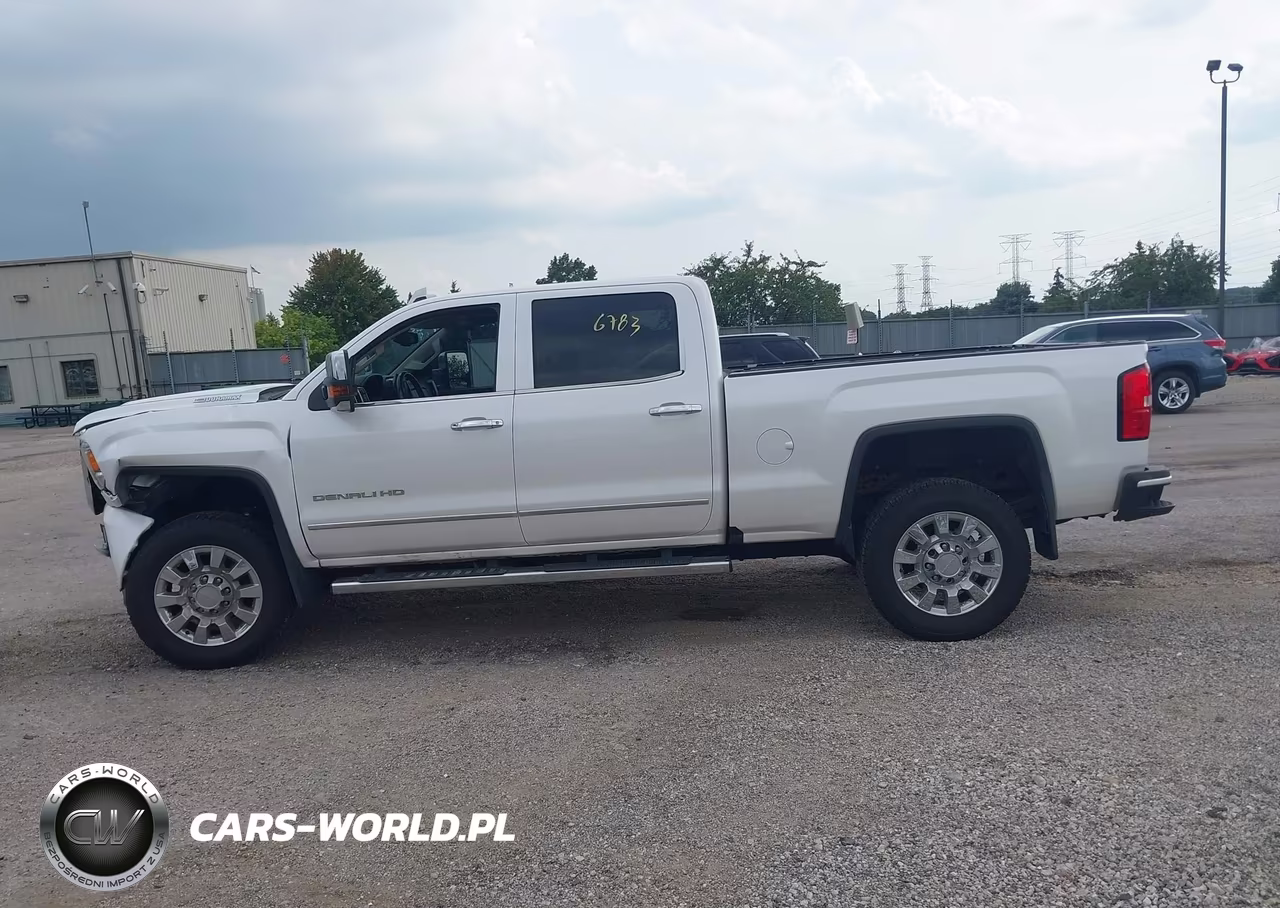 2018 GMC Sierra 2500Hd Denali VIN:1GT12UEY1JF270163 - 14