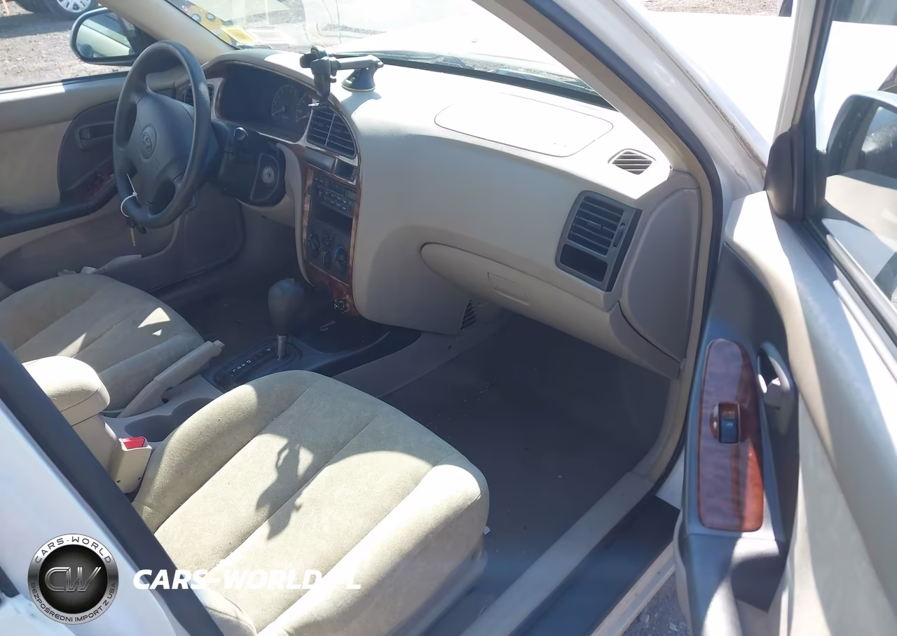 2002 Hyundai Elantra Gls VIN:KMHDN45DX2U436027 - 5