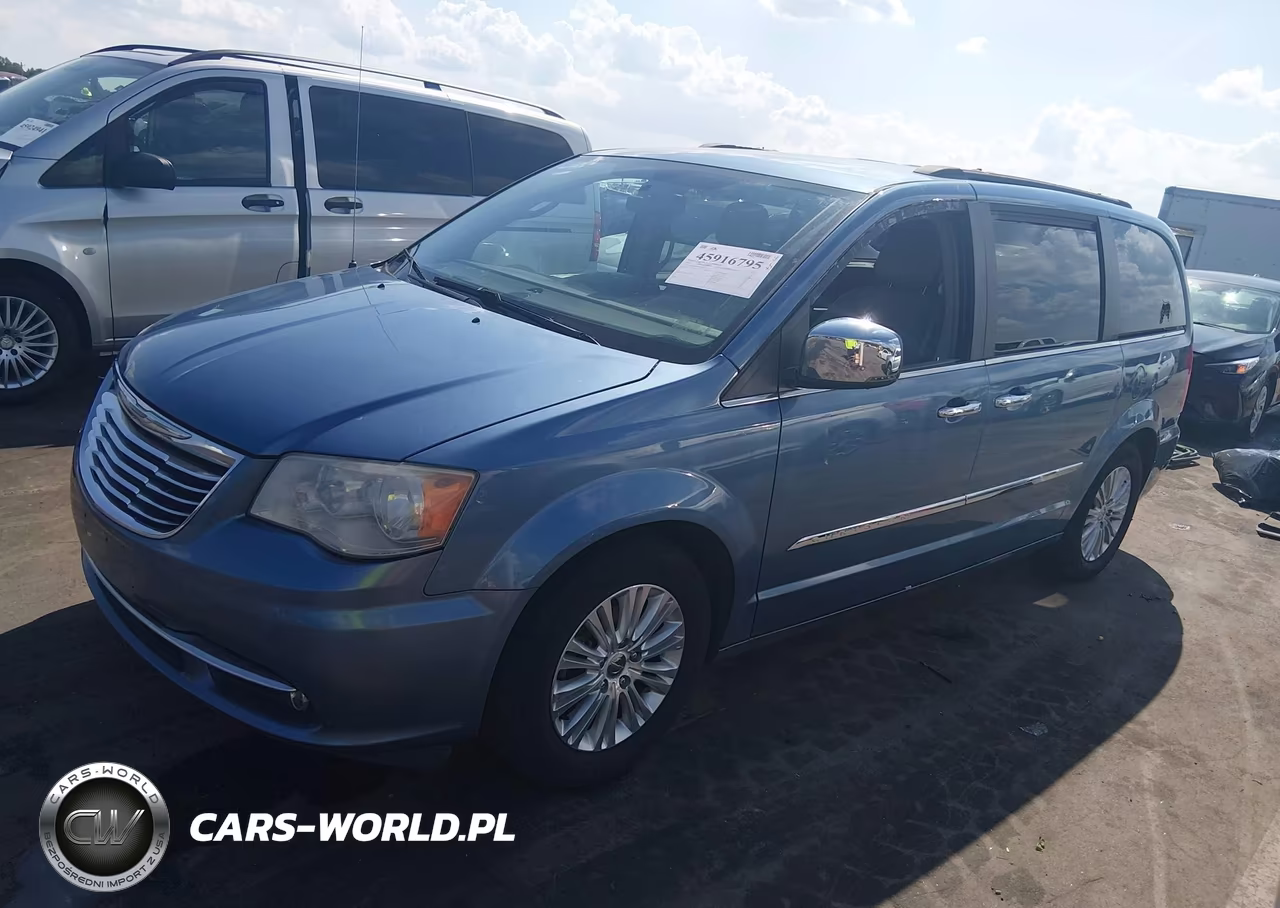 2011 Chrysler Town & Country Touring-L VIN:2A4RR8DG5BR746112 - 2