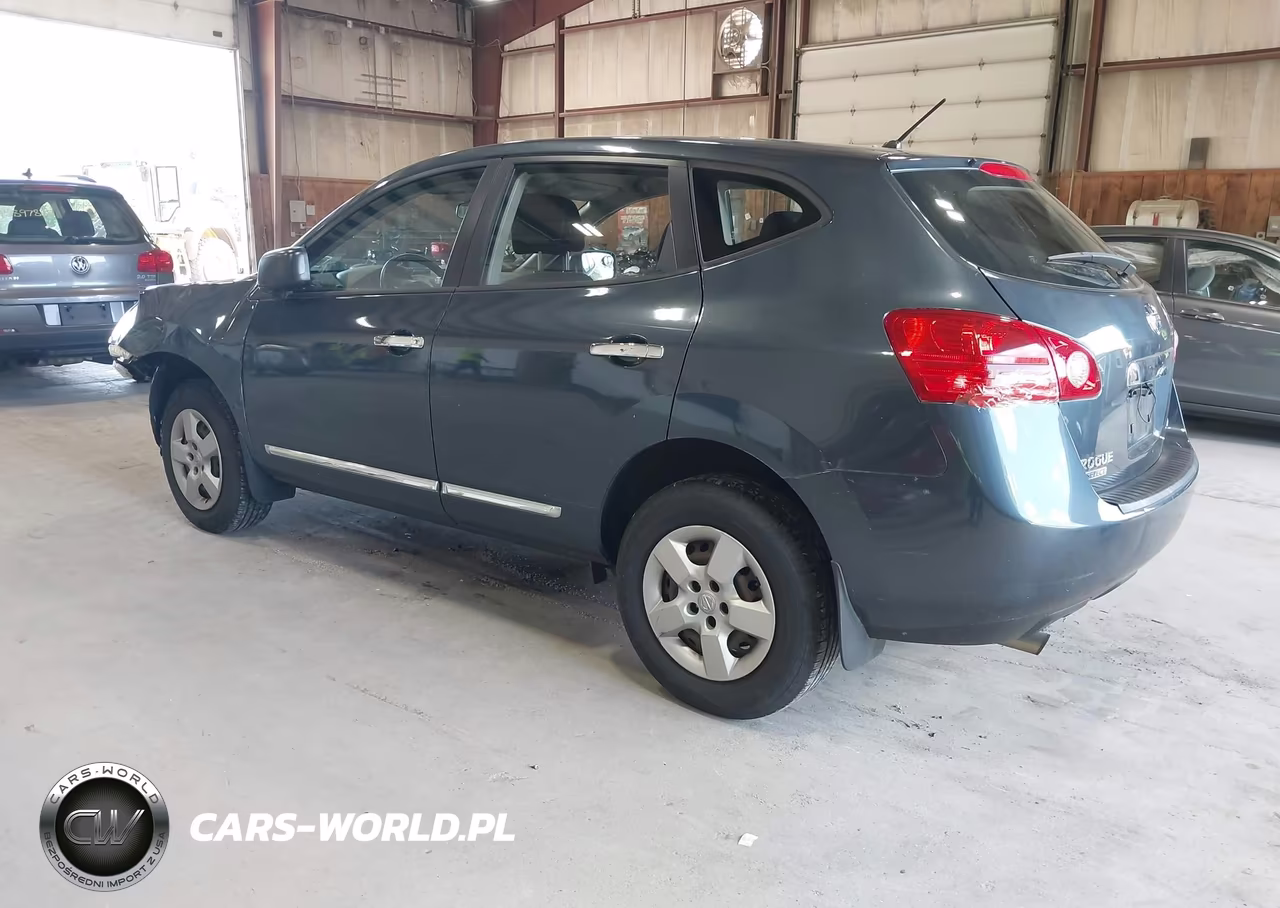 2014 Nissan Rogue Select S VIN:JN8AS5MVXEW701509 - 3