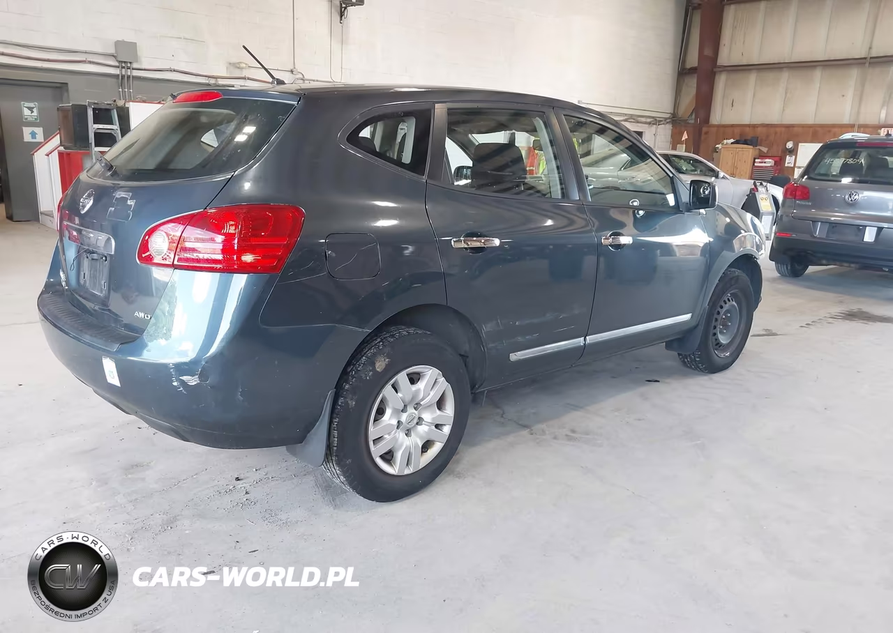 2014 Nissan Rogue Select S VIN:JN8AS5MVXEW701509 - 4