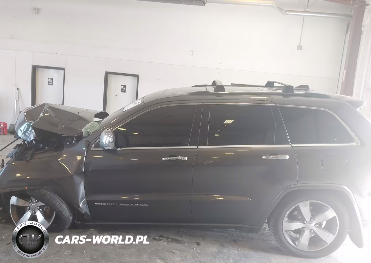 2015 Jeep Grand Cherokee Overland VIN:1C4RJFCG3FC832326 - 14