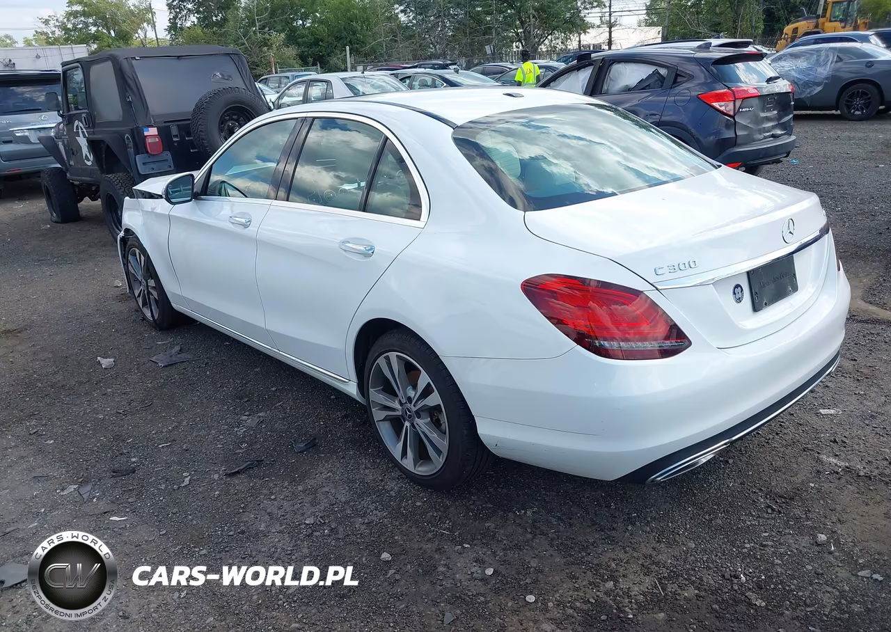 2021 Mercedes-Benz C 300 4Matic VIN:W1KWF8EB5MR633683 - 3