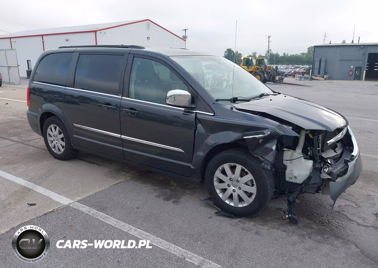 2011 Chrysler Town & Country Touring-L