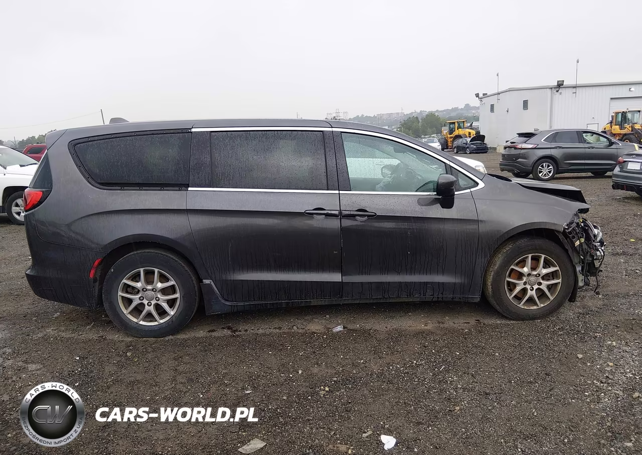 2017 Chrysler Pacifica Lx VIN:2C4RC1CG1HR633394 - 12