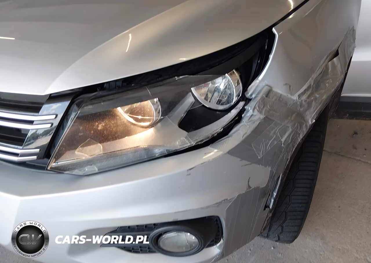 2012 Volkswagen Tiguan Se VIN:WVGAV7AX1CW532848 - 12