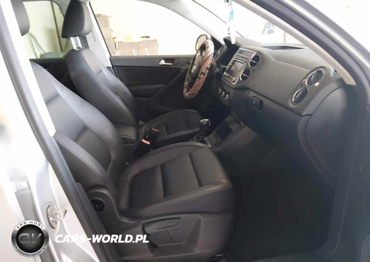 2012 Volkswagen Tiguan Se VIN:WVGAV7AX1CW532848 - 5