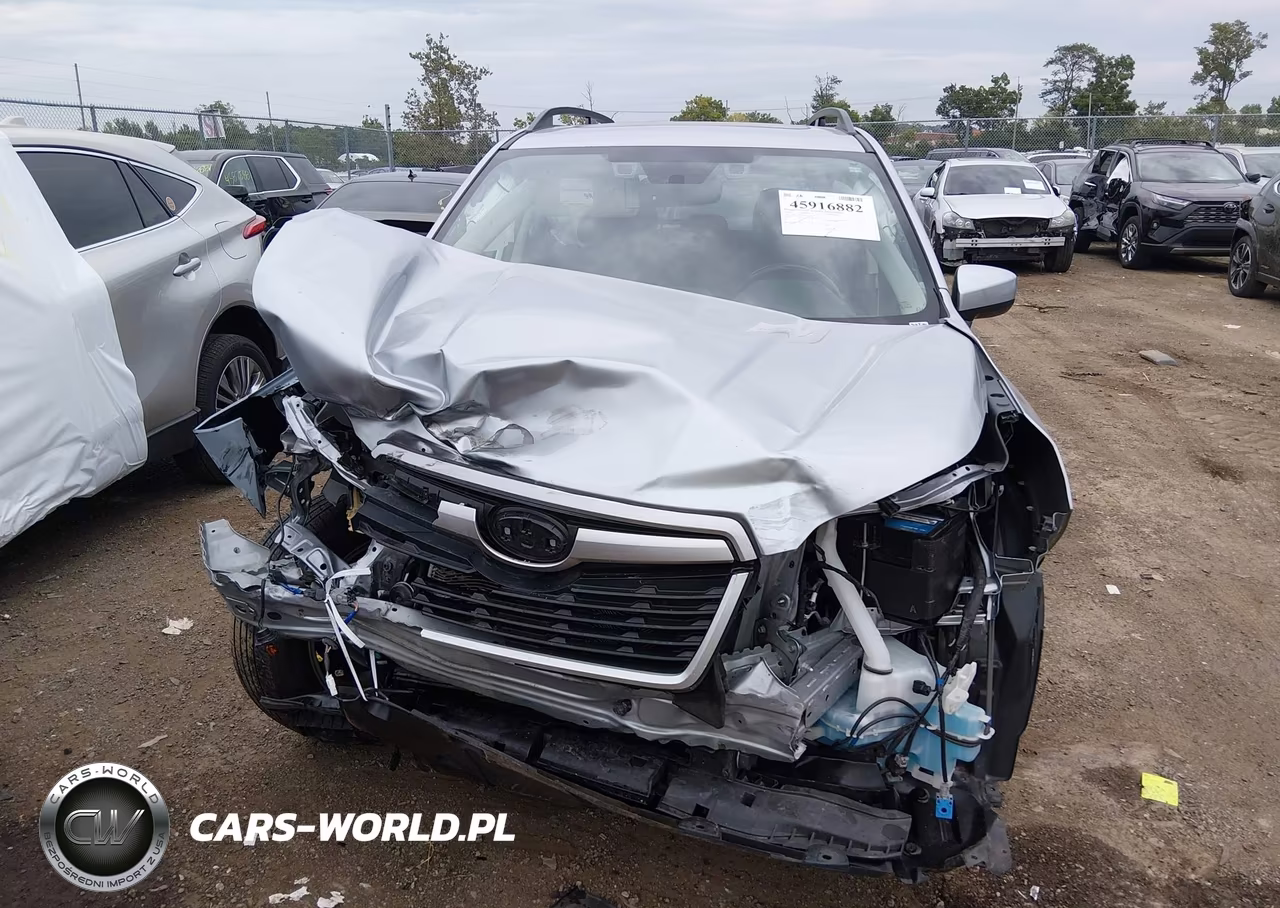 2020 Subaru Forester Premium VIN:JF2SKAJC0LH531661 - 13