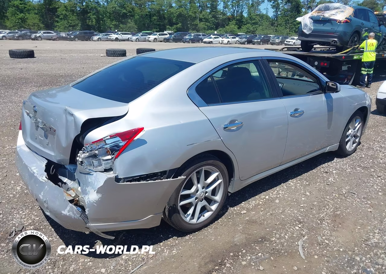 2010 Nissan Maxima 3.5 S VIN:1N4AA5AP1AC865947 - 4
