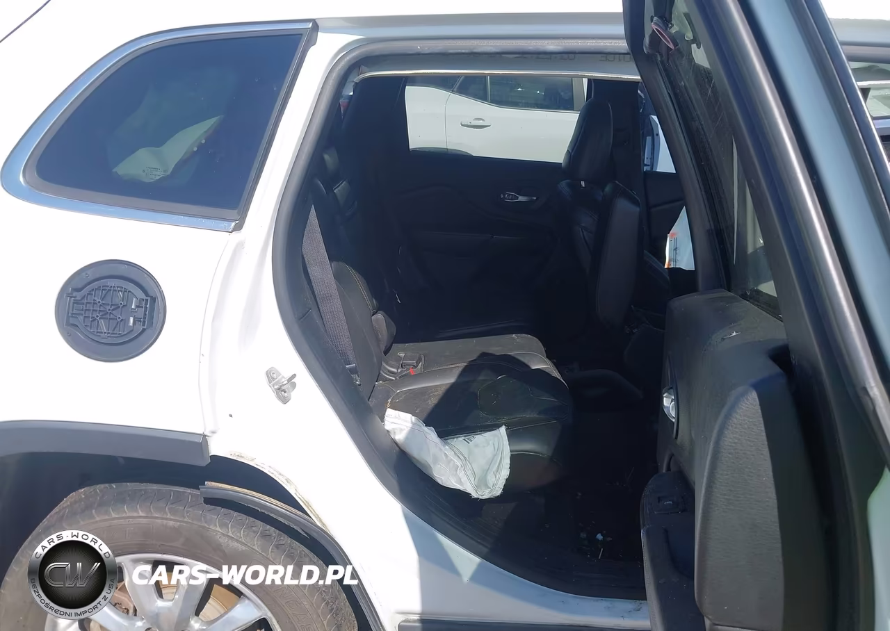 2016 Jeep Cherokee Limited VIN:1C4PJMDB1GW197136 - 8