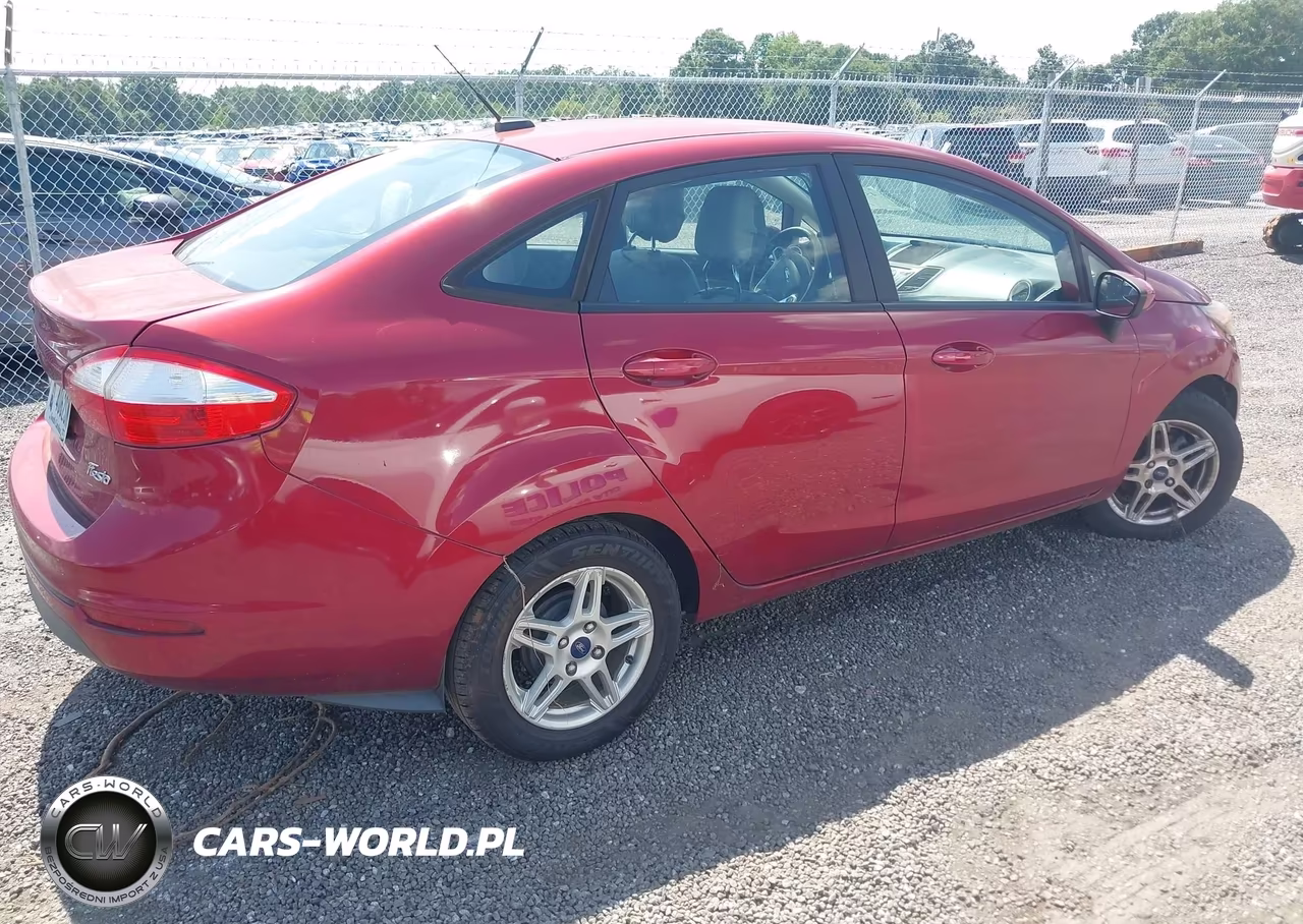 2017 Ford Fiesta Se VIN:3FADP4BJ2HM125381 - 4