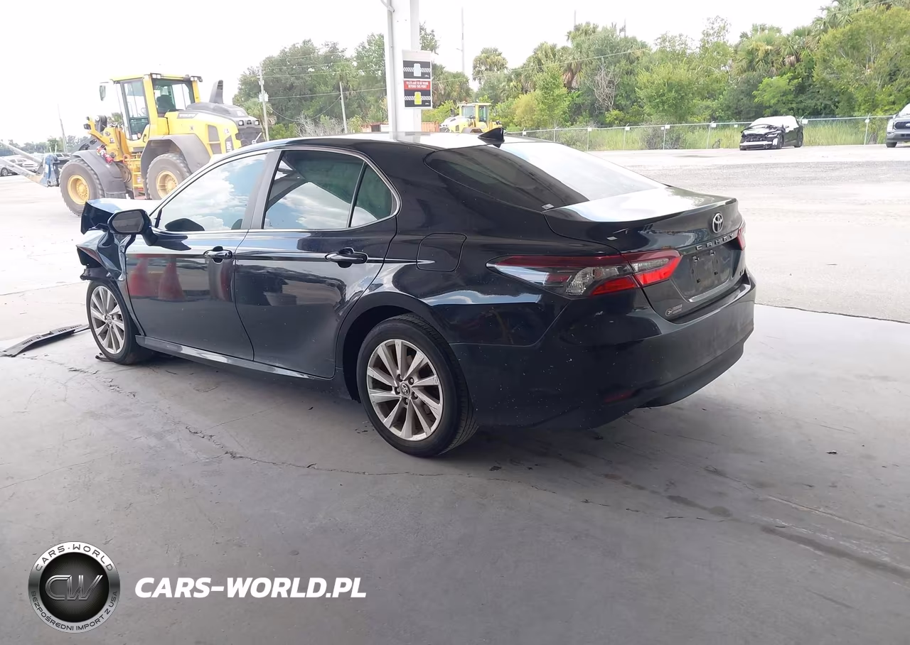 2024 Toyota Camry Le VIN:4T1R11AK8RU246838 - 3