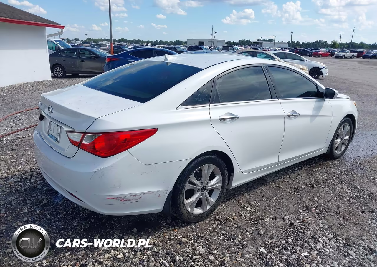 2013 Hyundai Sonata Limited VIN:5NPEC4AC6DH517762 - 4