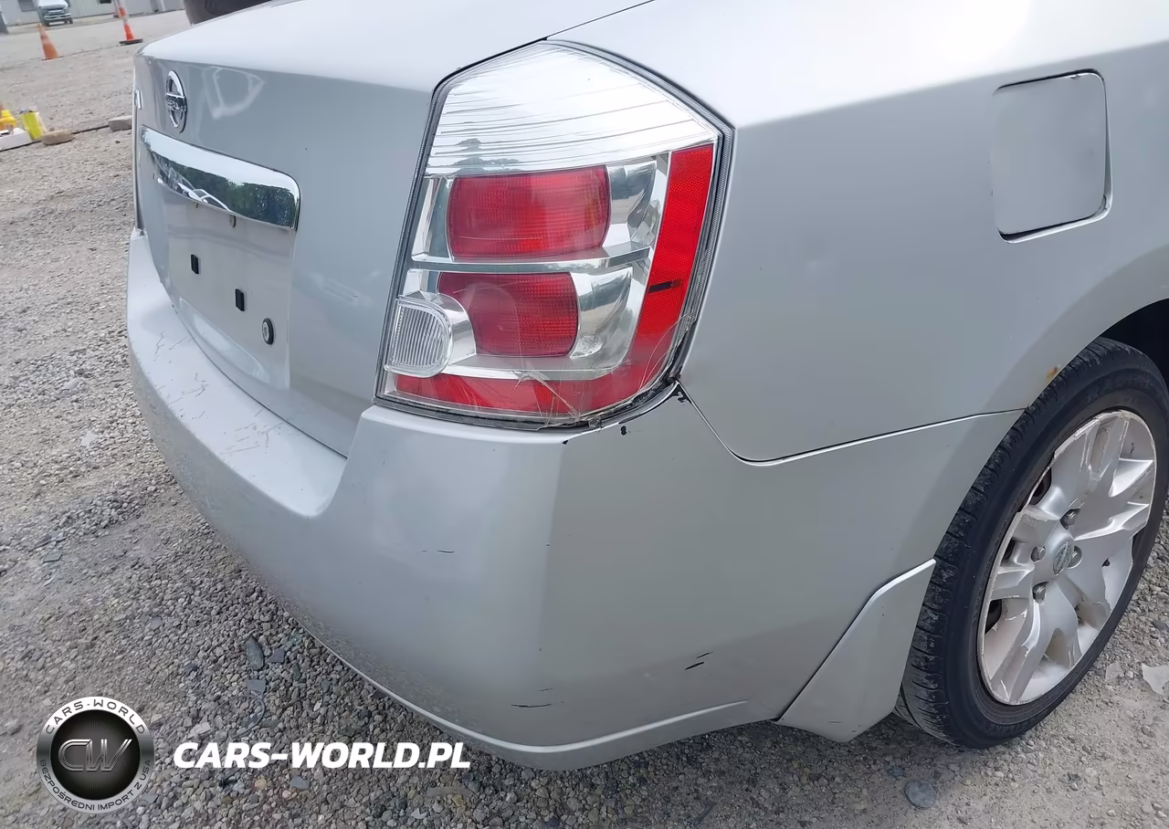 2010 Nissan Sentra 2.0S VIN:3N1AB6AP2AL715642 - 19