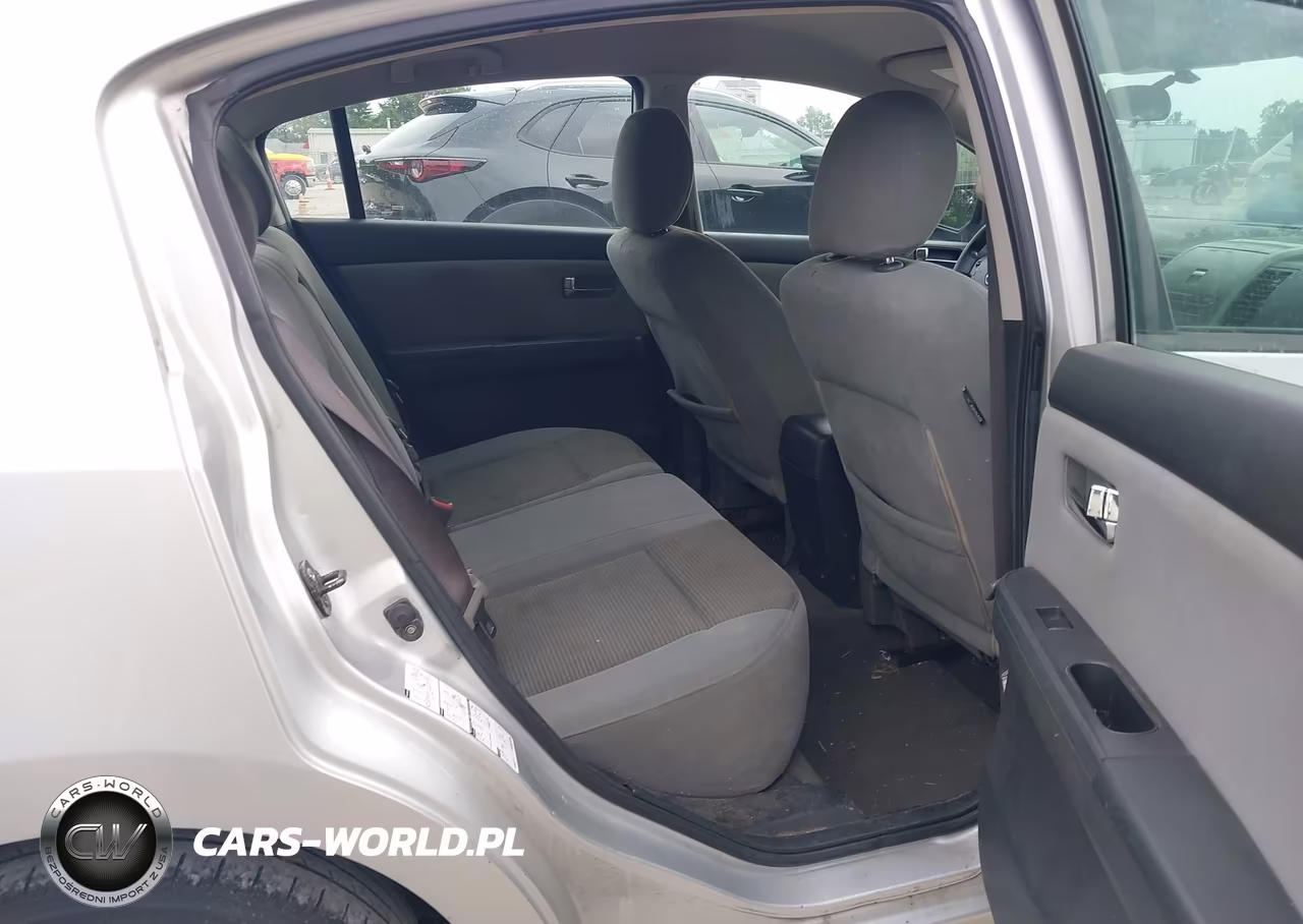 2010 Nissan Sentra 2.0S VIN:3N1AB6AP2AL715642 - 8
