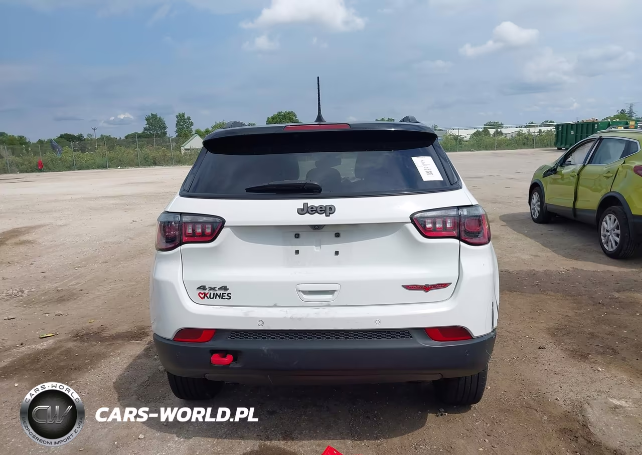 2024 Jeep Compass Trailhawk 4X4 VIN:3C4NJDDN6RT144832 - 16