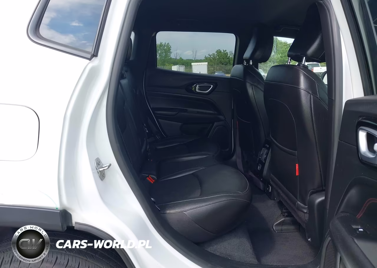 2024 Jeep Compass Trailhawk 4X4 VIN:3C4NJDDN6RT144832 - 8