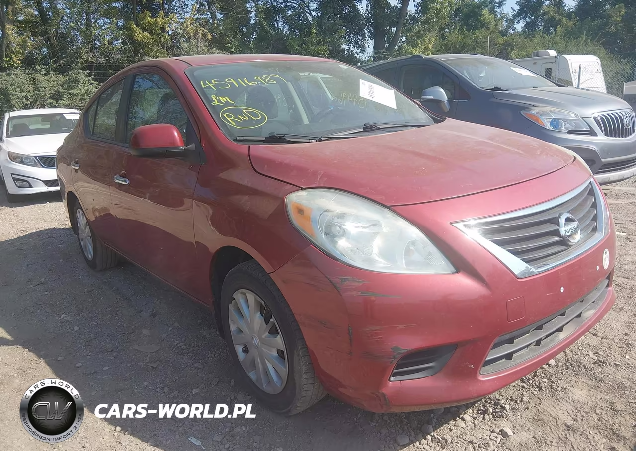 2013 Nissan Versa 1.6 Sv