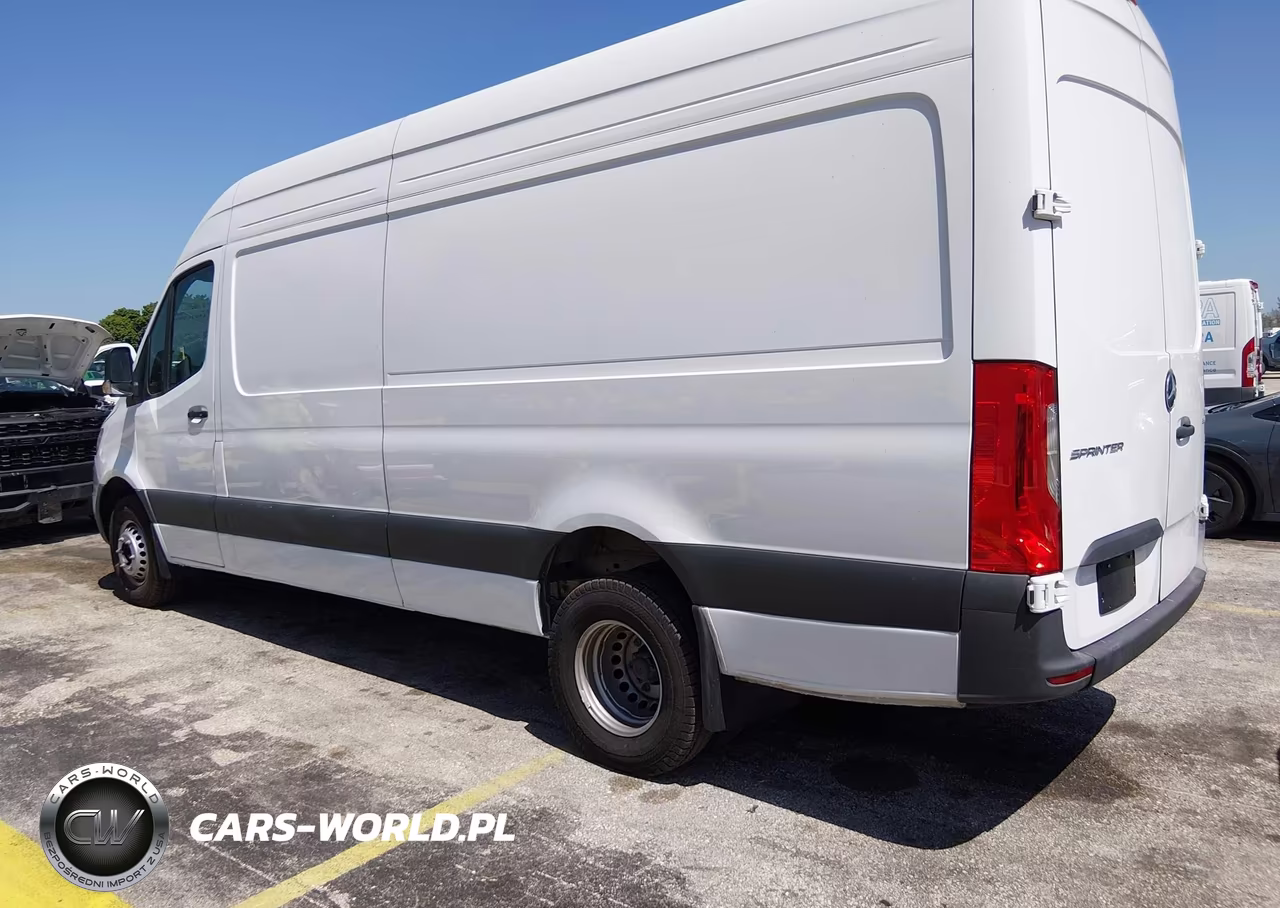 2024 Mercedes-Benz Sprinter 3500 High Roof 4-Cyl Diesel Ho VIN:W1Y5NCHY7RT186842 - 3