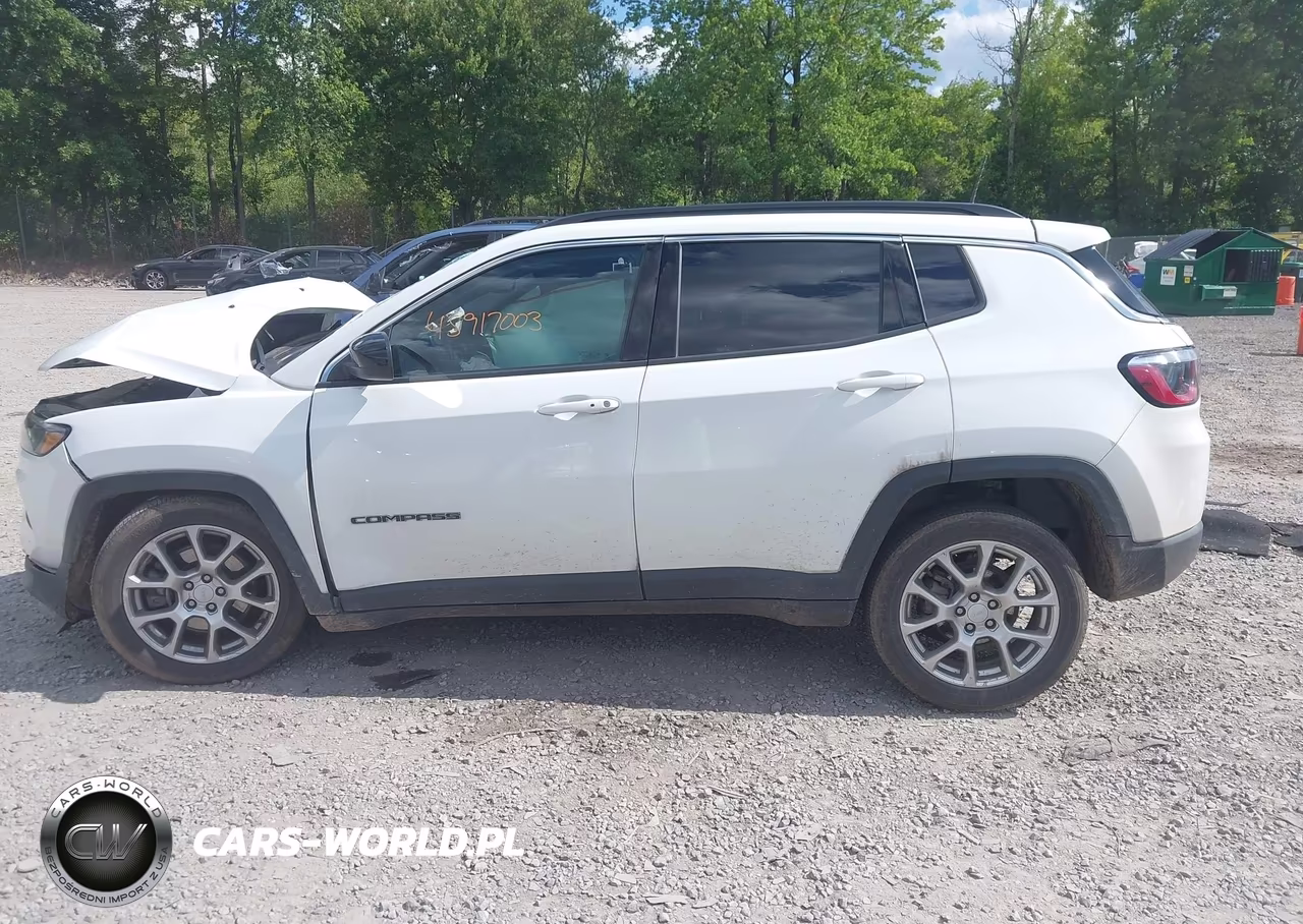 2024 Jeep Compass Latitude Lux Fwd VIN:3C4NJDFN0RT101231 - 14