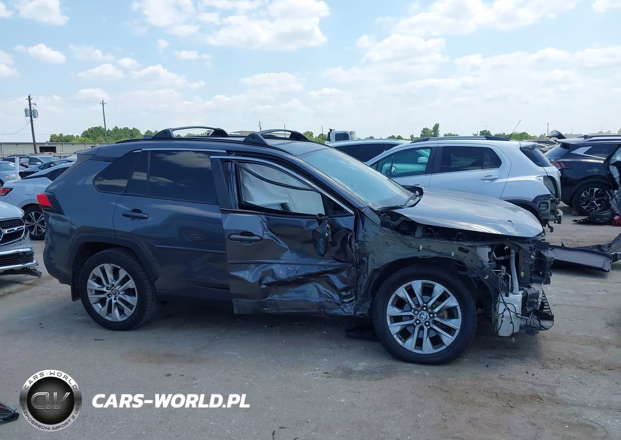 2025 Toyota Rav4 Xle Premium VIN:2T3C1RFVXSC307659 - 14
